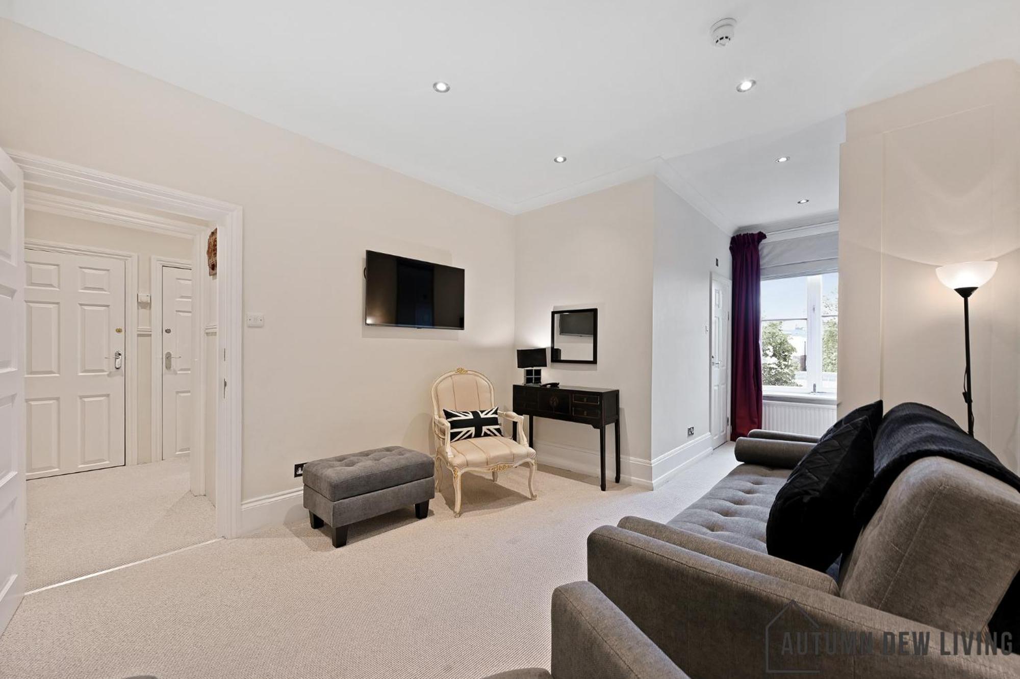 Beautiful 2 King Size Beds 2 Bath- Sleeps 5 In Earls Court Apartment London Exterior photo